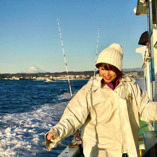 新着釣りガール ファッション 冬 人気のファッション画像